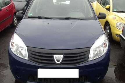 Dacia Sandero 149.000 km 2.900 &euro; Siegburg 53721