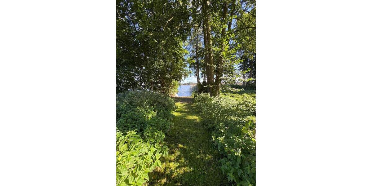 Einfamilienhaus Neuruppin - 8 Zimmer, 195 m&sup2;, 990.000&euro; | Angebot:26756906