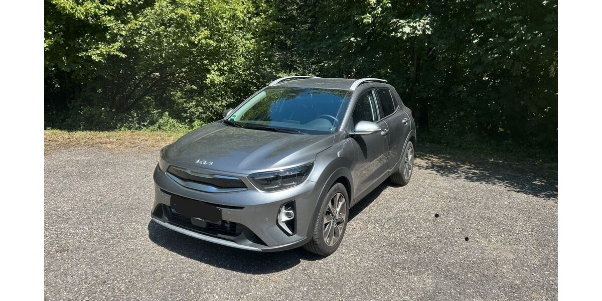 Kia Stonic 7.500 km 24.000 &euro; Gaggenau 76571
