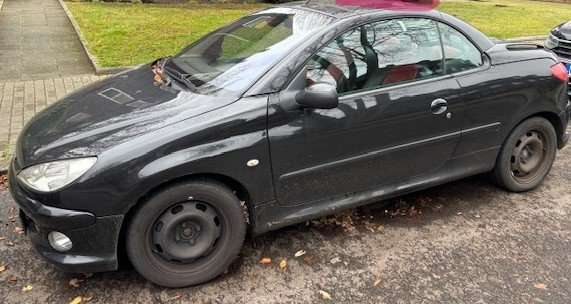 Peugeot 206 97.738 km 777 € Gelsenkirchen 45894