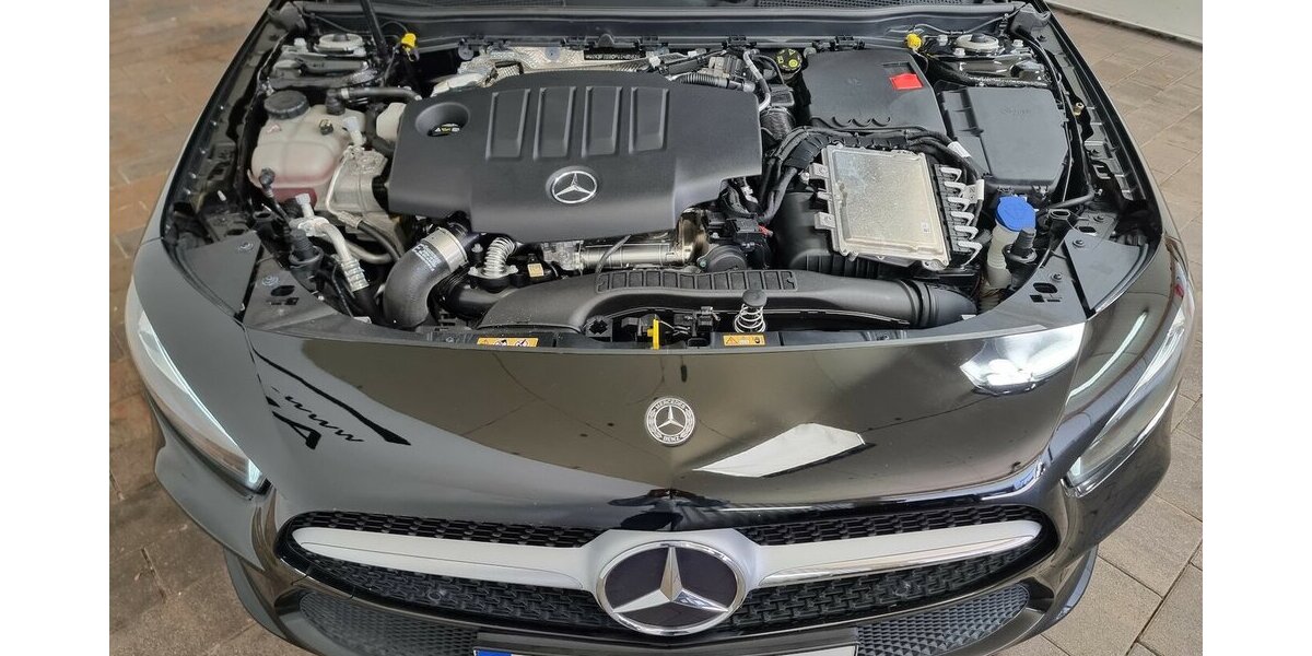 Mercedes-Benz A 220 d Progressive LED ACC AHK Kamera Keyless 41.300 km 28.850 &euro; Garrel 49681