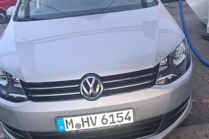 VW Sharan 205.000 km 11.000 € München 81373