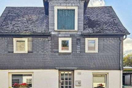 Haus zum Kaufen in Hilchenbach 99.000 € 124 m² 7 zimmer