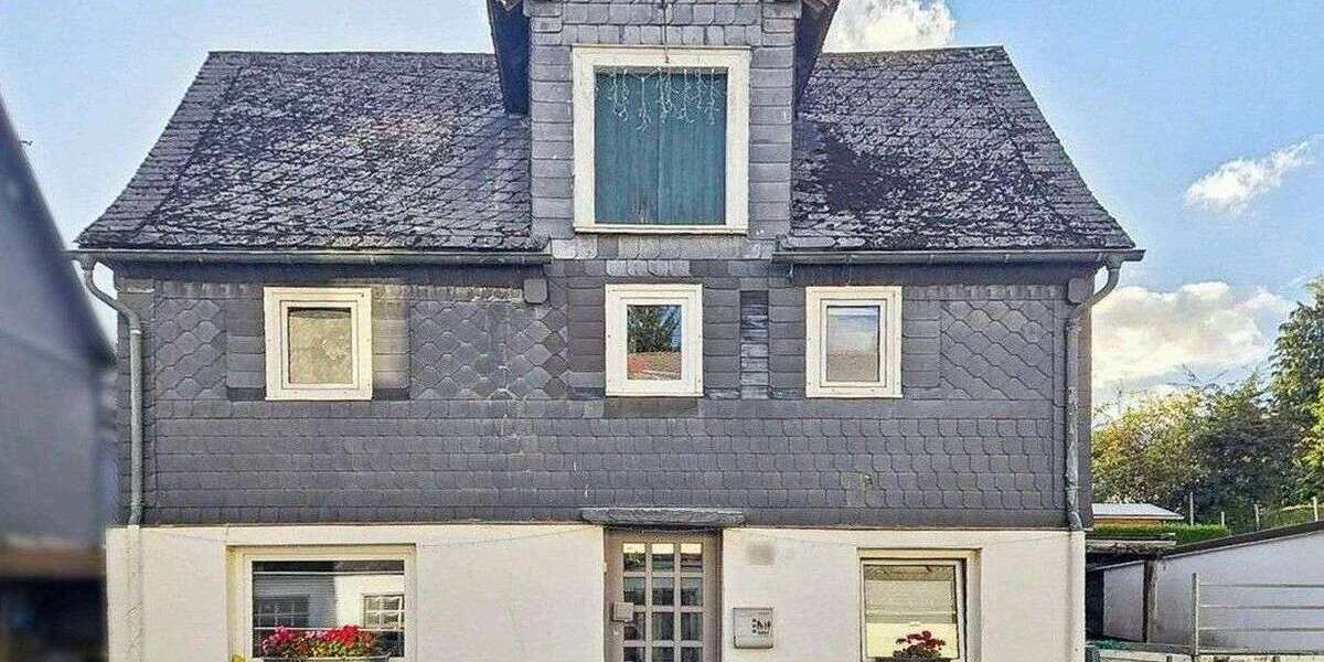 Haus zum Kaufen in Hilchenbach 99.000 € 124 m² 7 zimmer