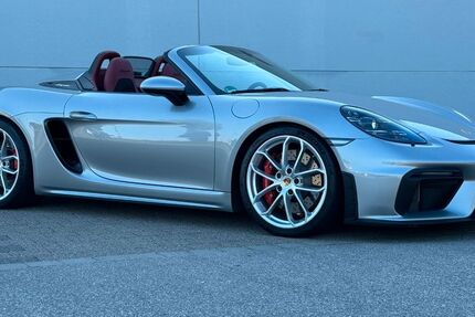 Porsche Boxster 6.425 km 98.000 € München 81925