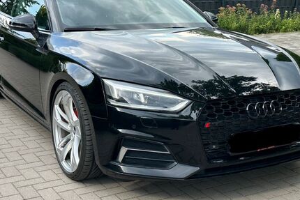 Audi A5 161.000 km 16.450 &euro; Hamburg 22391
