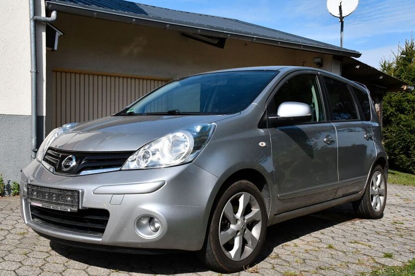 Nissan Note 125.868 km 2.400 € MEUSPATH 53520