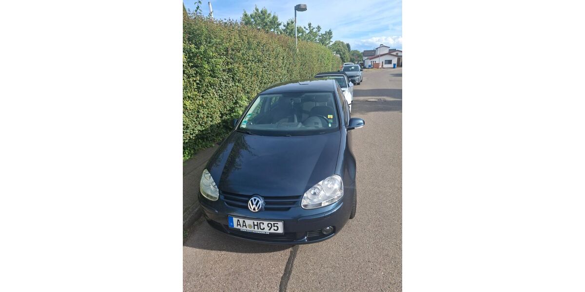 VW Golf 177.000 km 2.500 &euro; Schwäbisch gmünd 73527