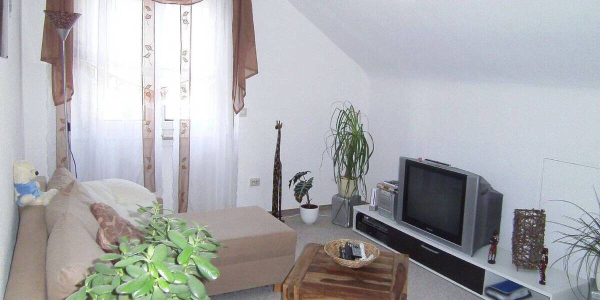 Mehrfamilienhaus, Wohnhaus Bad Orb - 7 Zimmer, 169 m&sup2;, 449.000&euro; | Angebot:25704433
