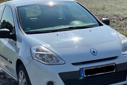 Renault Clio 123.000 km 3.999 &euro; Florstadt 61197