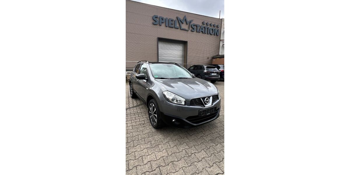 Nissan Qashqai 165.532 km 7.400 &euro; Essen 45329