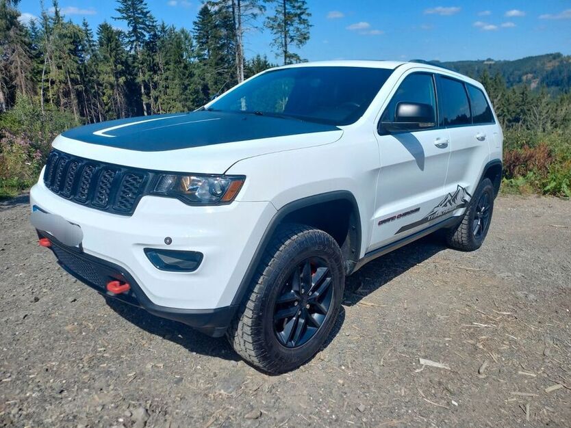 Grand Cherokee