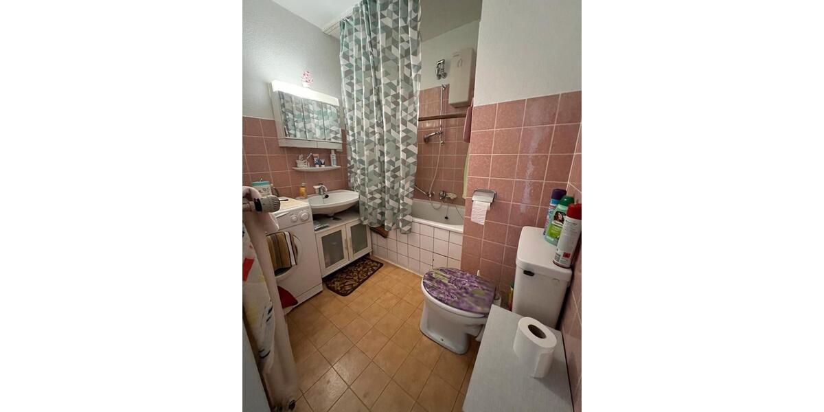 Etagenwohnung Hamm (Sieg) - 2 Zimmer, 45 m&sup2;, 87.000&euro; | Angebot:26800062