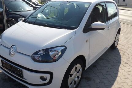 VW up! 54.000 km 7.499 &euro; Bautzen 02625