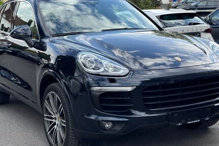 Porsche Cayenne 242.900 km 18.900 &euro; Mülheim an der Ruhr 45478