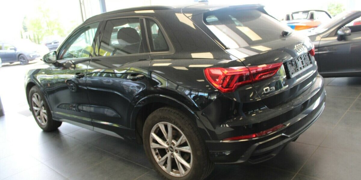 Audi Q3 35 TDI S tronic S Line 104.924 km 22.980 &euro; Euskirchen 53881
