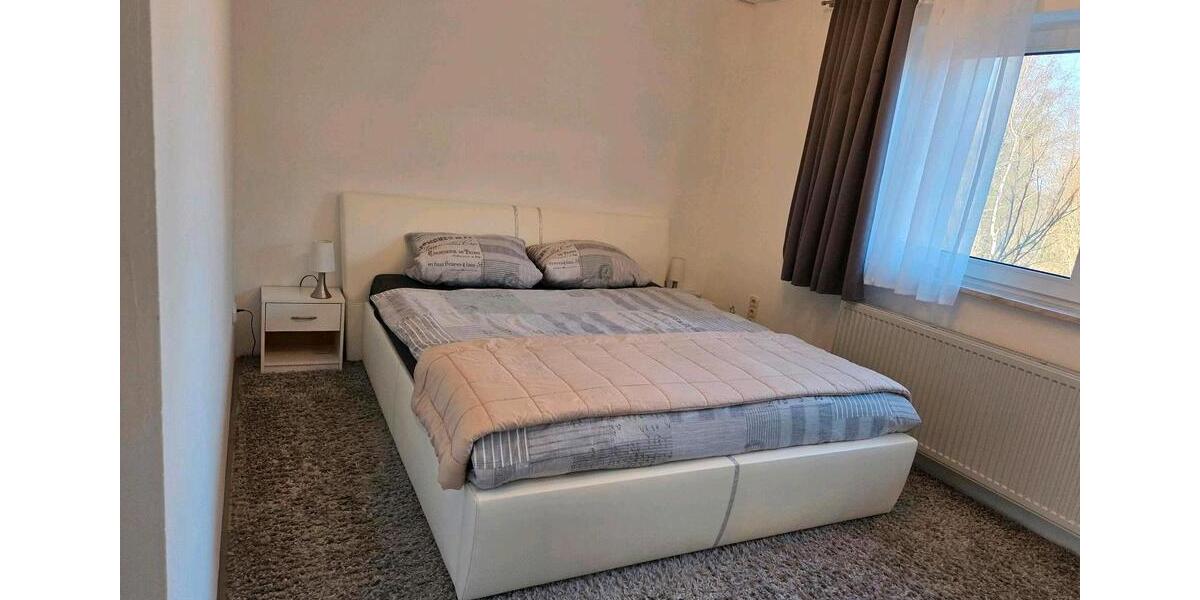 Einfamilienhaus Arzberg - 7 Zimmer, 224 m&sup2;, 385.000&euro; | Angebot:25930659