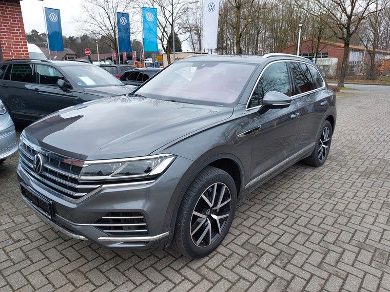 VW Touareg 89.400 km 47.990 &euro; Legden 48739