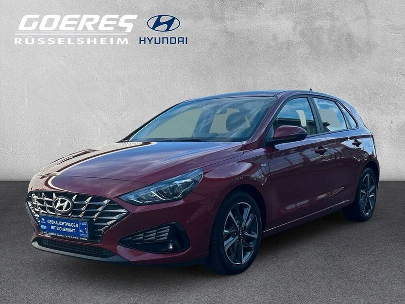 i30