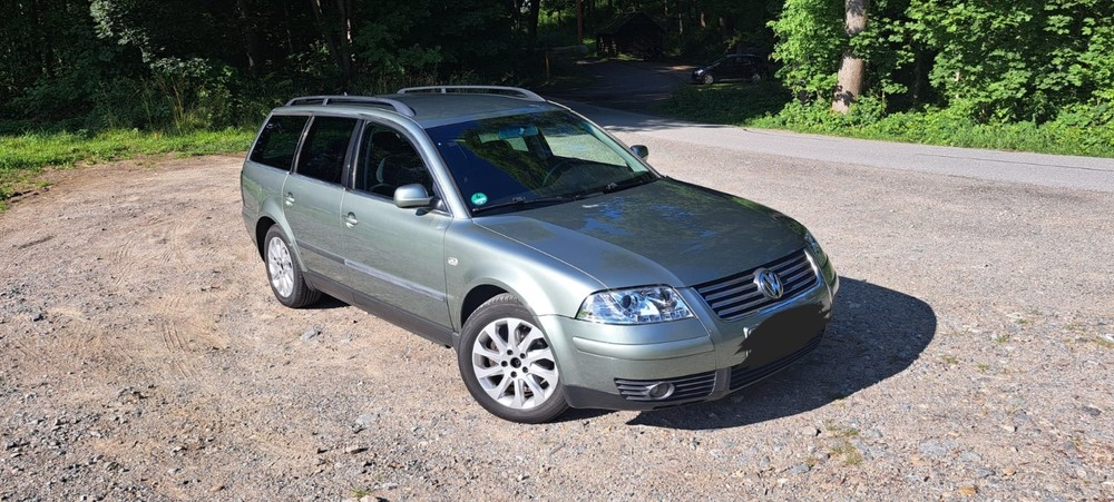 VW Passat 244.176 km 2.299 € Scheibenberg 09481