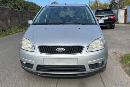 Ford Focus 210.000 km 1.900 &euro; Köln 50739