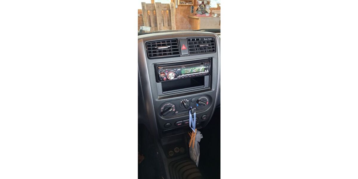 Suzuki Jimny 30.000 km 12.000 &euro; Eging am See 94535