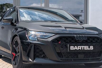 Audi RS3 7.900 km 68.940 &euro; Hude 27798