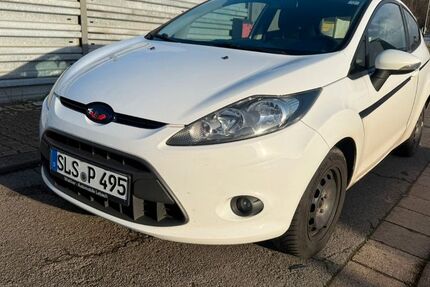 Ford Fiesta 158.000 km 3.400 &euro; Fraulautern 66740