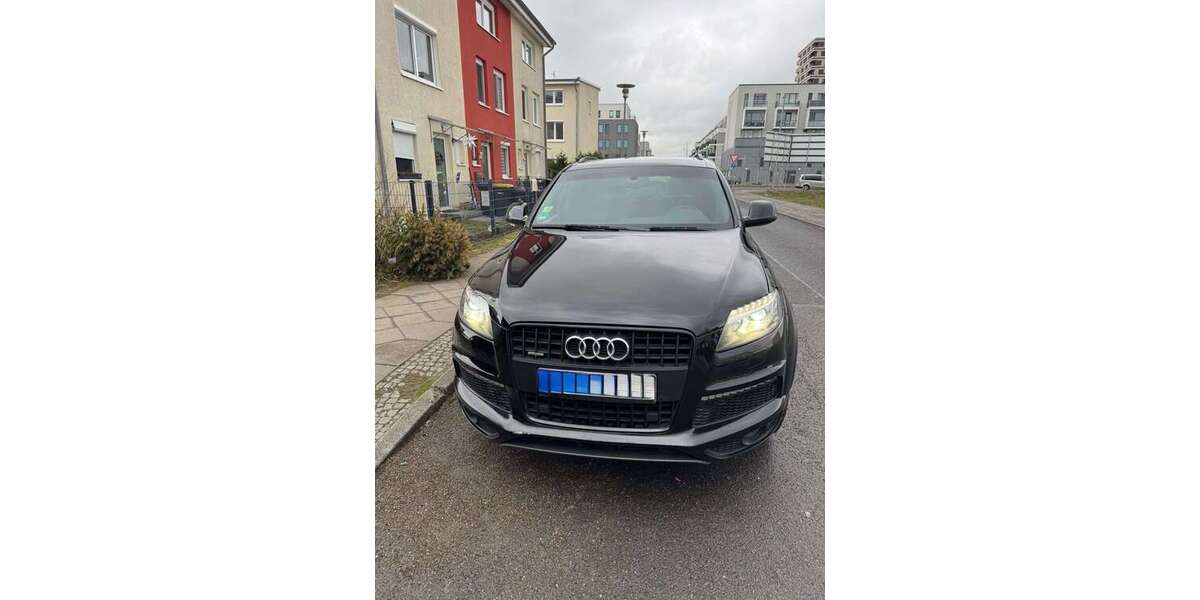 Audi Q7 126.500 km 15.900 &euro; Berlin 13587