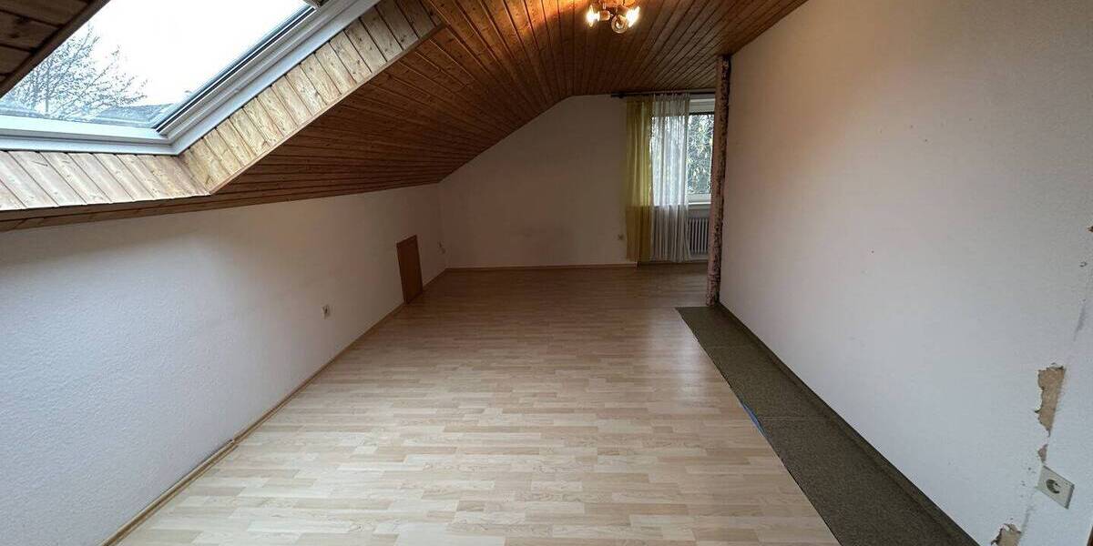 Einfamilienhaus Steinheim - 6 Zimmer, 262 m&sup2;, 259.000&euro; | Angebot:26391696