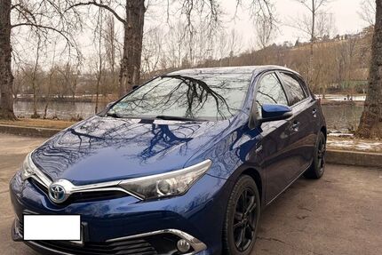 Toyota Auris 124.837 km 13.490 &euro; Würzburg 97084