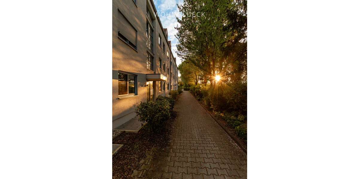 Etagenwohnung Stadtbergen - 2 Zimmer, 59 m&sup2;, 230.000&euro; | Angebot:26665496