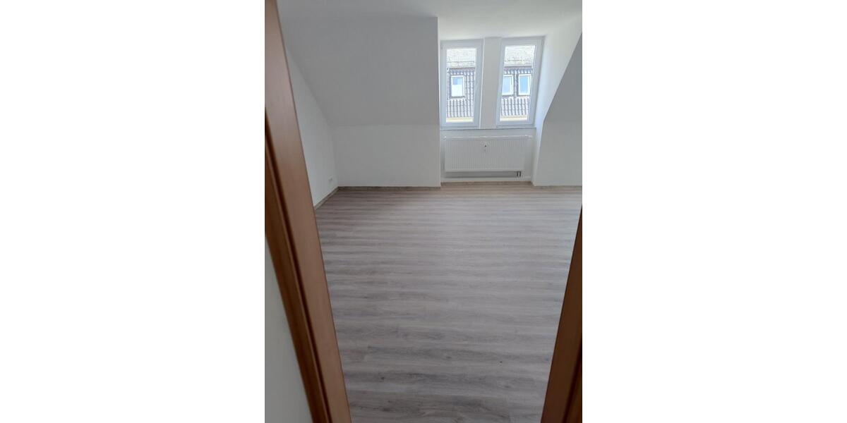 Dachgeschoßwohnung Kalbe (Milde) - 2 Zimmer, 63 m&sup2;, 472&euro; | Angebot:25853795