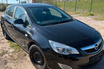 Opel Astra 173.000 km 2.480 &euro; Jena 07751