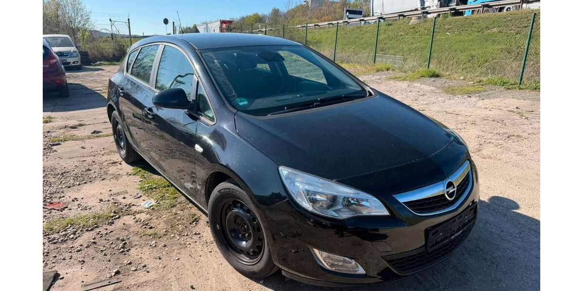 Opel Astra 173.000 km 2.480 &euro; Jena 07751