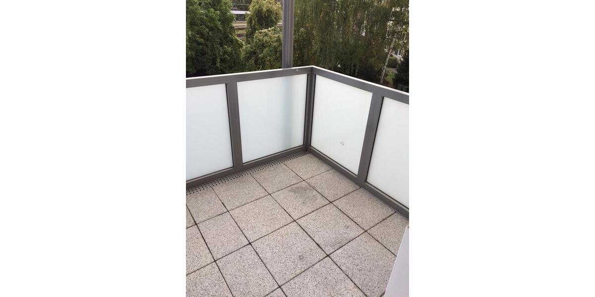 Etagenwohnung Sarstedt - 4 Zimmer, 81 m&sup2;, 820&euro; | Angebot:25178288