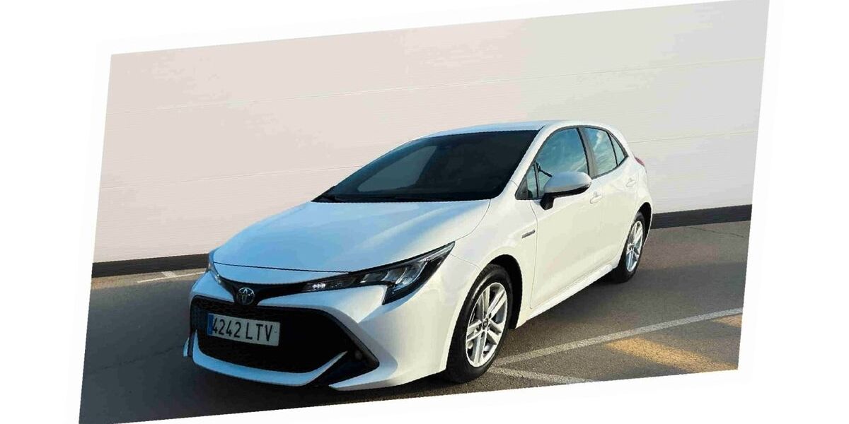 Toyota Corolla 28.656 km 12.987 &euro; München Bayern 80636