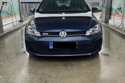 VW Golf 148.000 km 13.999 &euro; Lauterbach 36341