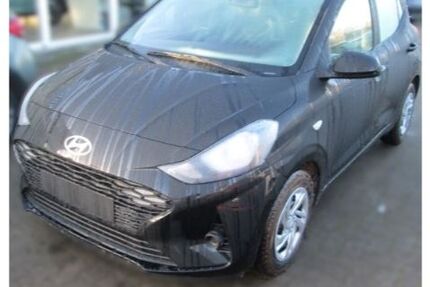 Hyundai i10 12.013 km 14.900 &euro; Elmshorn 25337