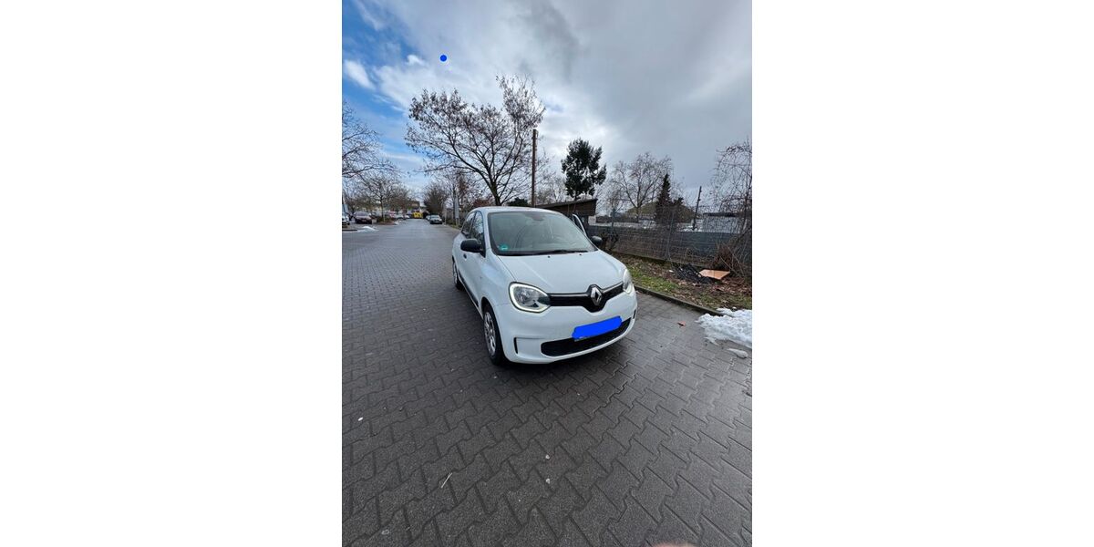 Renault Twingo 15.000 km 11.000 &euro; Frankfurt Am Main 65933