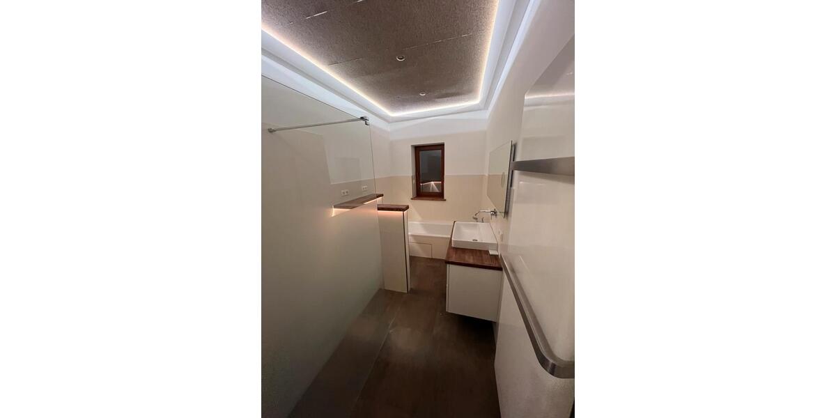 Terrassenwohnung Niemegk - 4 Zimmer, 150 m&sup2;, 1.500&euro; | Angebot:24981239