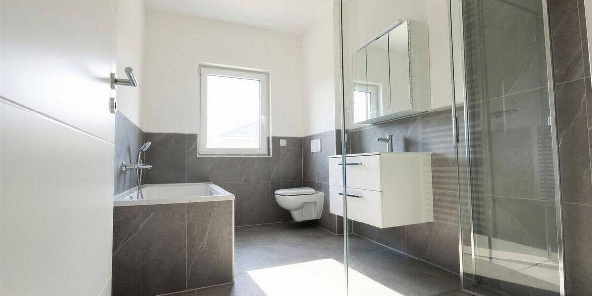 Einfamilienhaus Altenburg - 5 Zimmer, 128 m&sup2;, 587.000&euro; | Angebot:26343606
