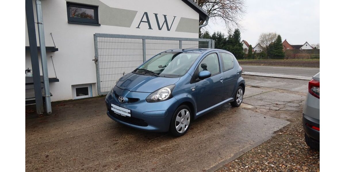 Toyota Aygo (X) 173.587 km 1.850 &euro; Groß Oesingen 29393
