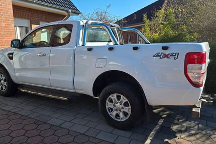 Ford Ranger 209.000 km 14.875 &euro; Lübeck 23568