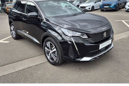 Peugeot 3008 32.900 km 27.999 € Wildau 15745