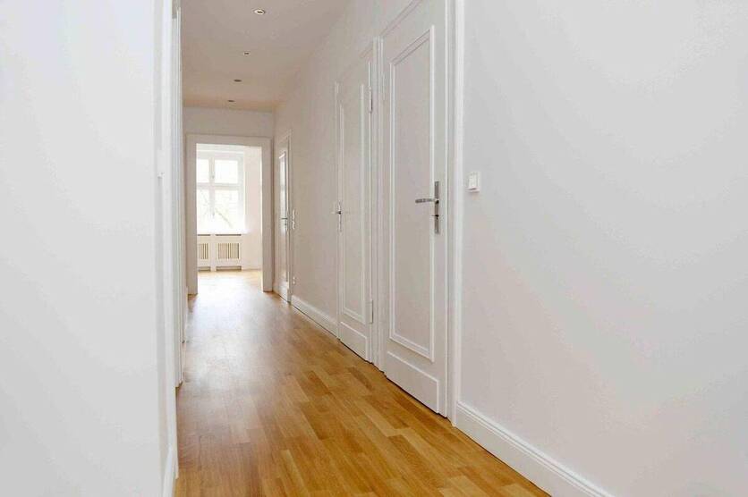 Repräsentative 5-Zimmer-Wohnung im Bauhaus-Stil - Wohnen & Arbeiten perfekt kombinieren! 5 zimmer