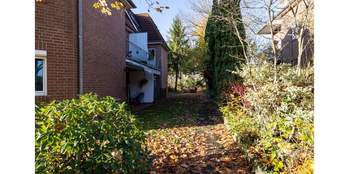 Dachgeschoßwohnung Delmenhorst - 2 Zimmer, 64 m&sup2;, 540&euro; | Angebot:26680286