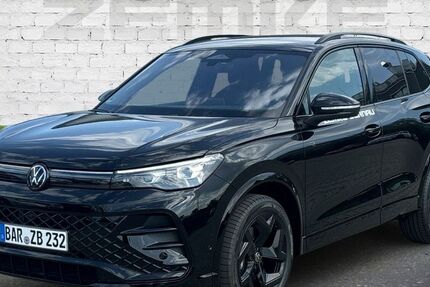 VW Tiguan 4.999 km 59.975 € Oranienburg 16515