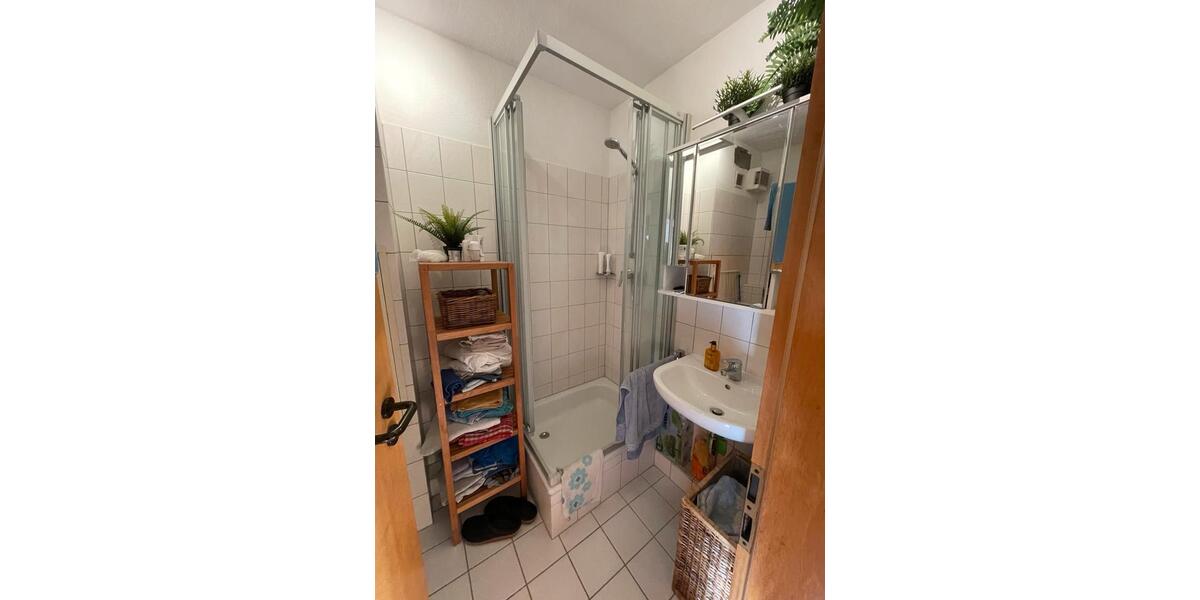 Etagenwohnung Halle (Saale) Am Wasserturm/Thaerviertel - 1 Zimmer, 35 m&sup2;, 470&euro; | Angebot:26412767