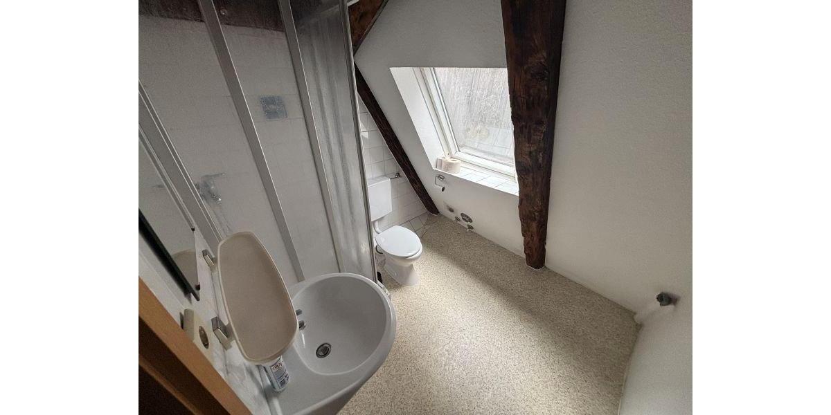 Dachgeschoßwohnung Lüneburg Ebensberg - 2 Zimmer, 50 m&sup2;, 530&euro; | Angebot:26382251